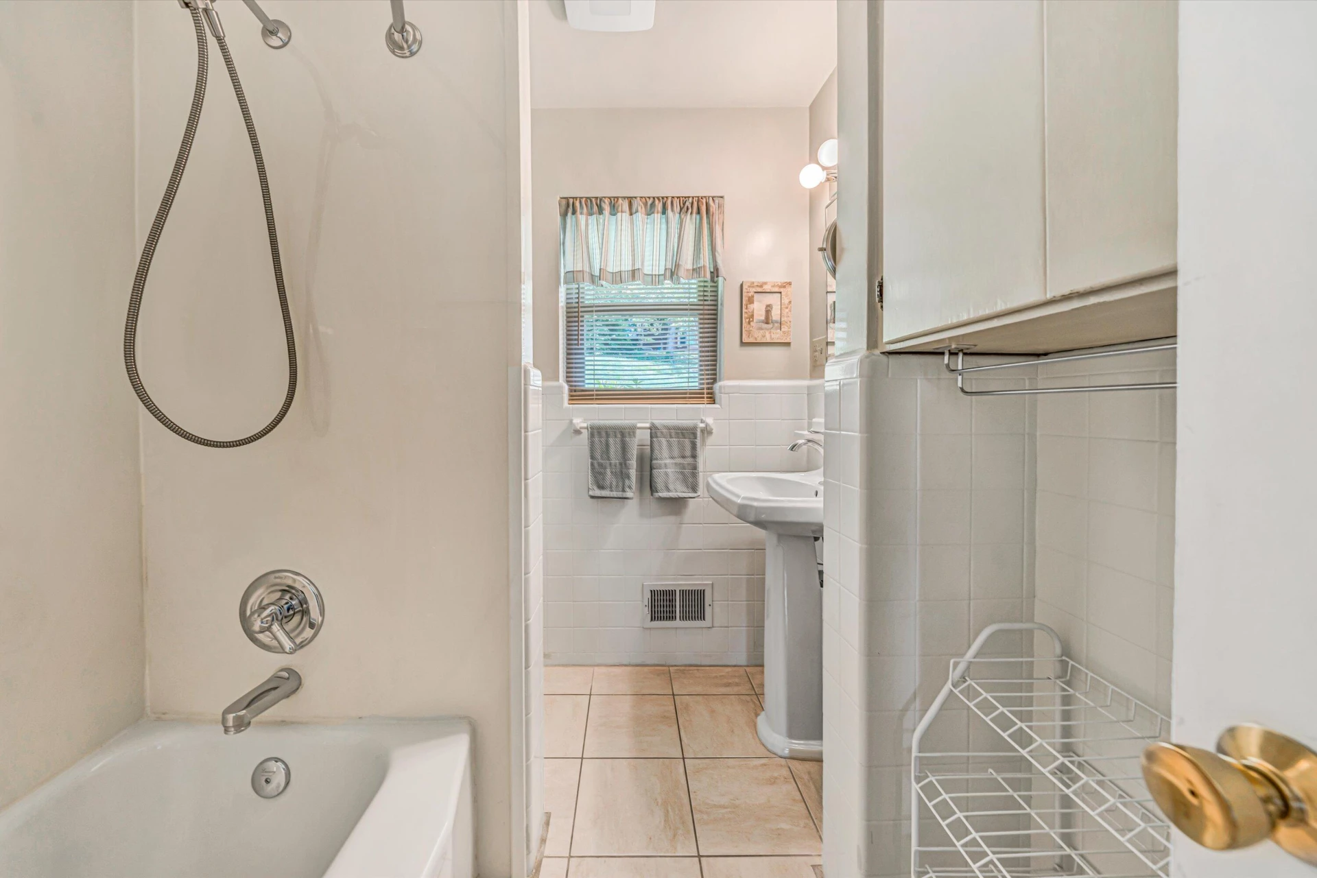 3801 Highwood RD - Photo 21