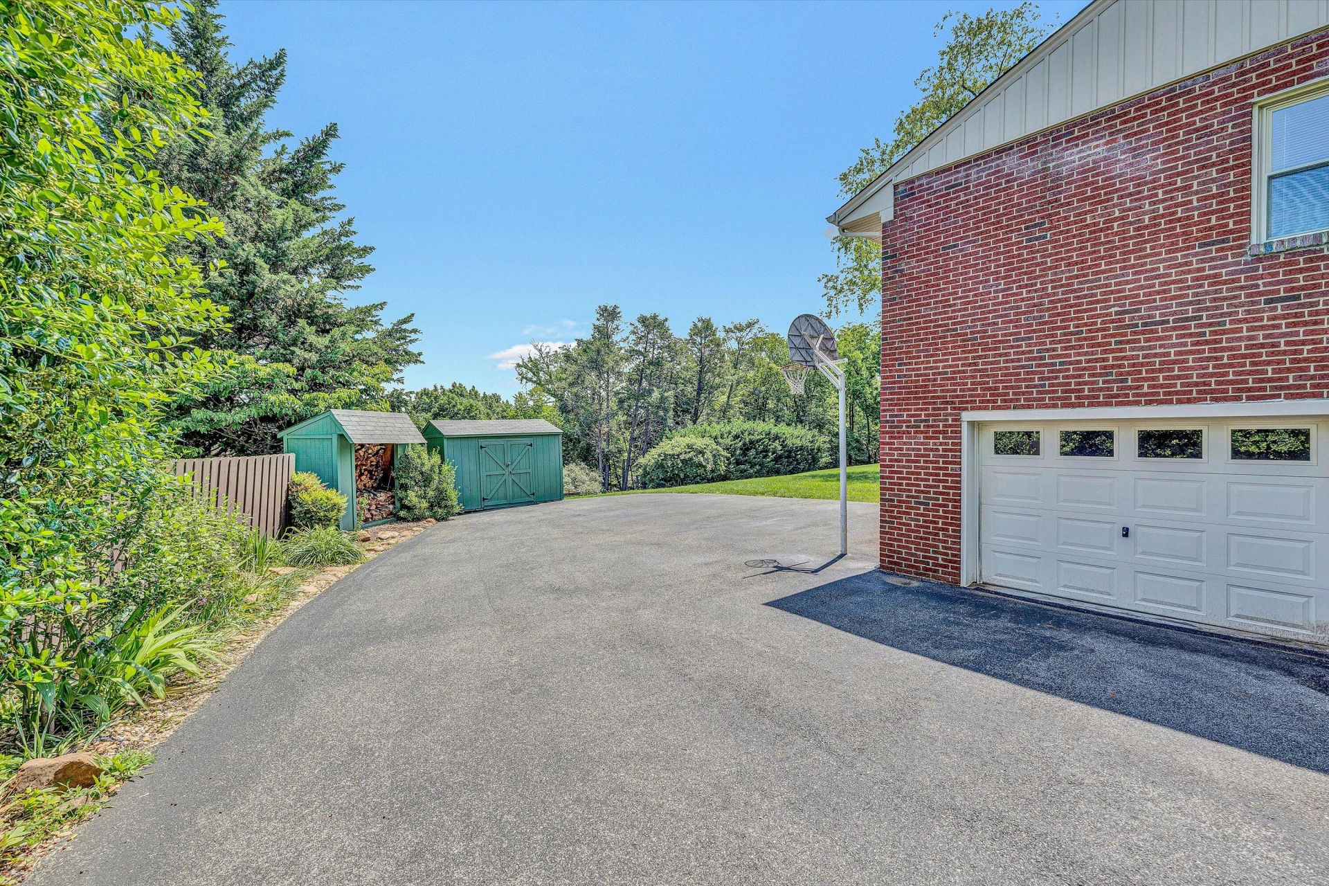 3801 Highwood RD - Photo 45