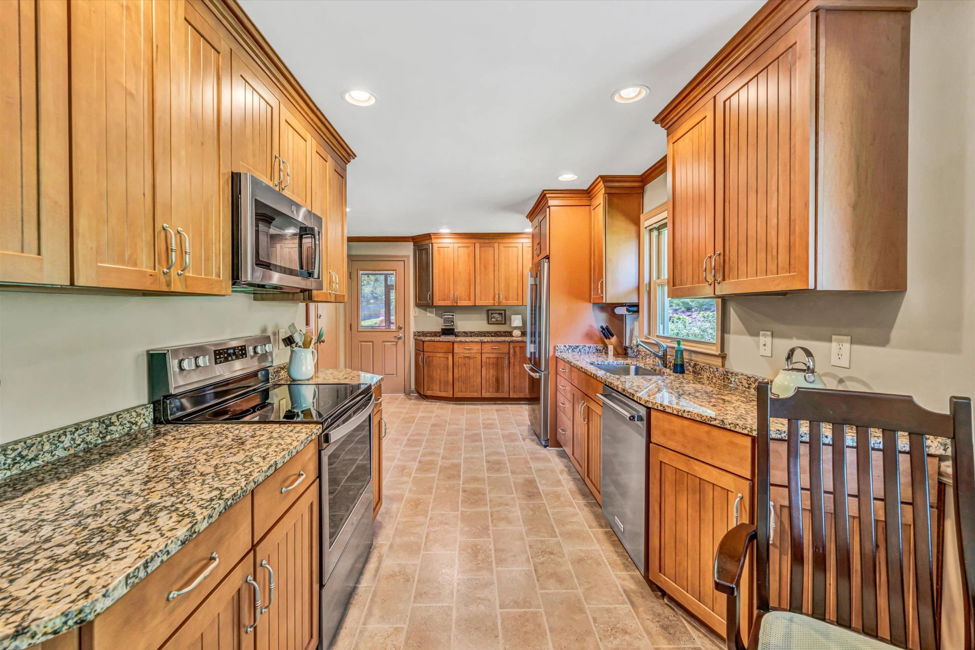 3801 Highwood RD - Photo 9
