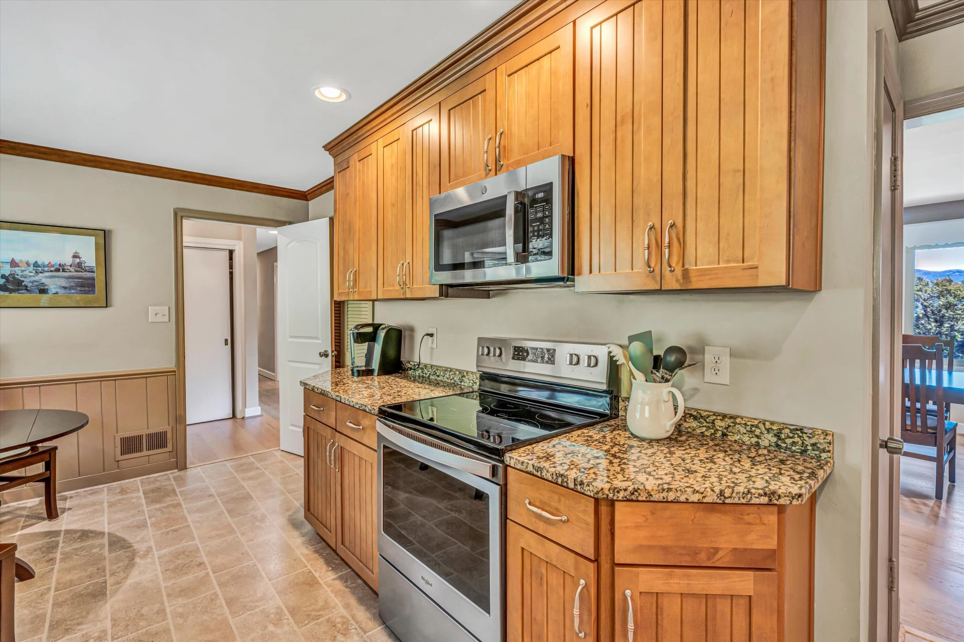 3801 Highwood RD - Photo 11