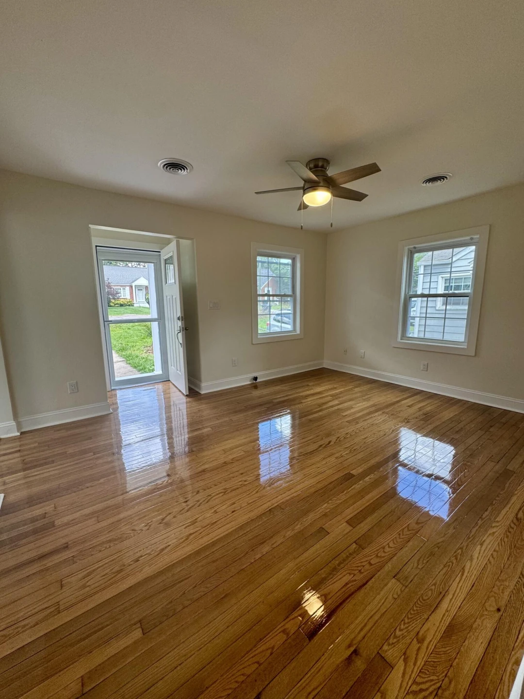 3250 Ellsworth ST - Photo 10