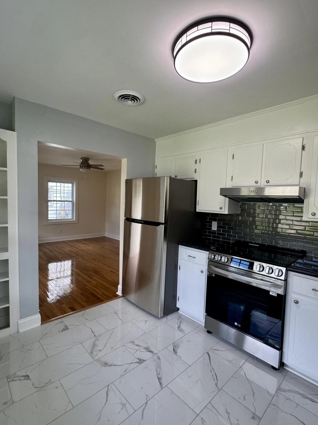 3250 Ellsworth ST - Photo 17