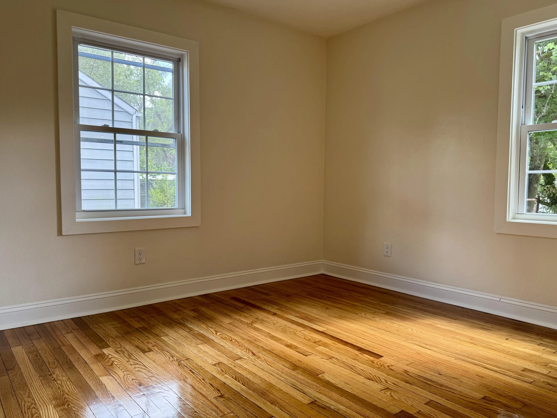 3250 Ellsworth ST - Photo 34