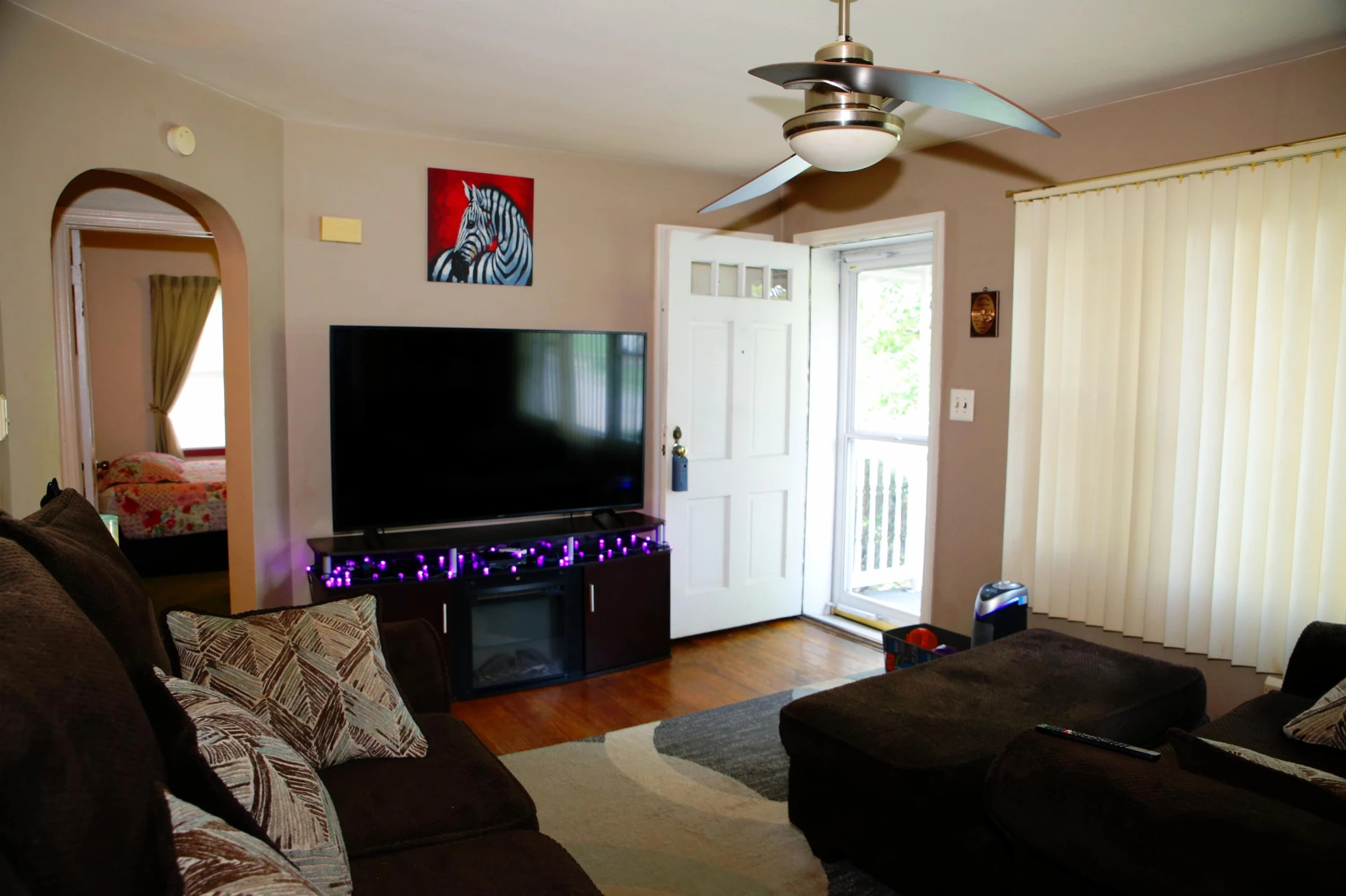 2521 Chatham ST - Photo 2