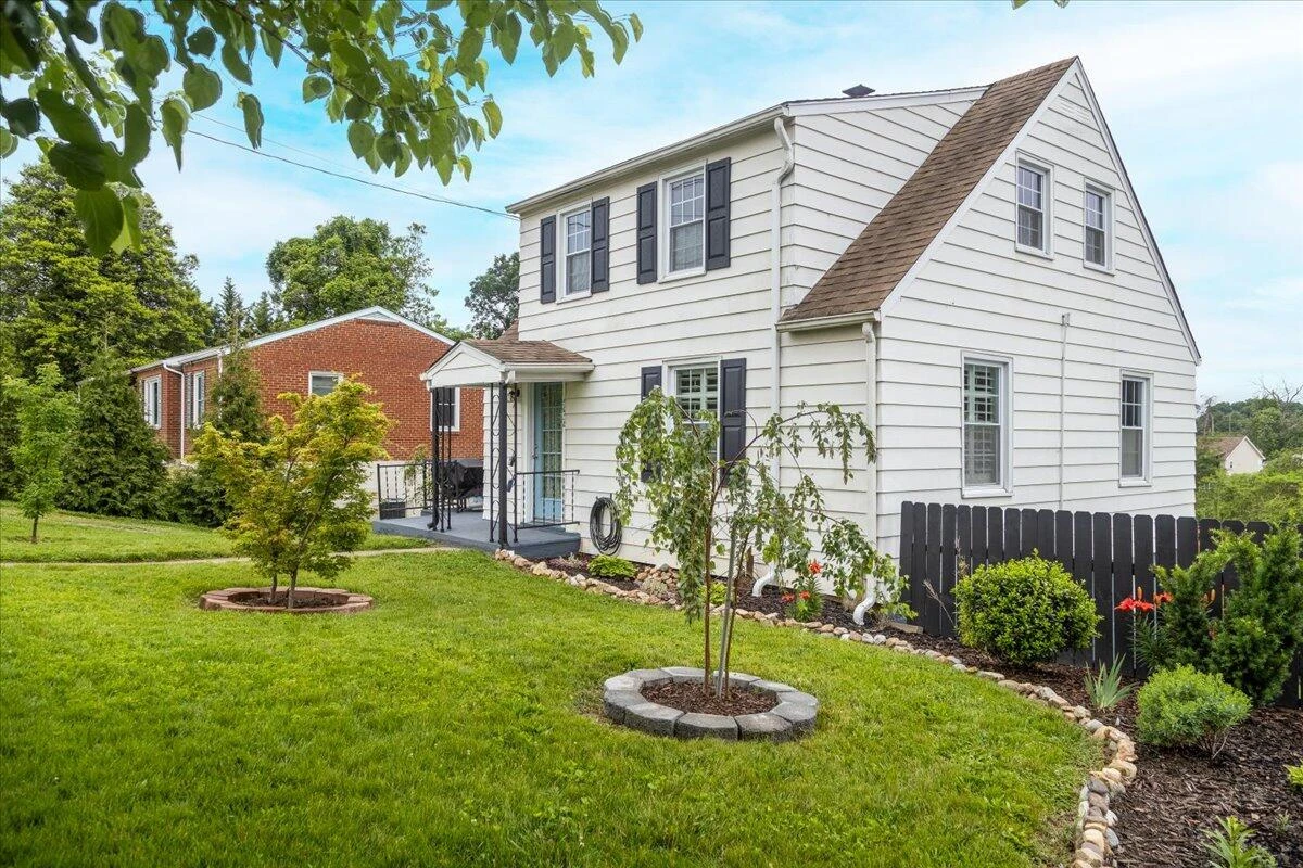 5038 Morwanda ST - Photo 3