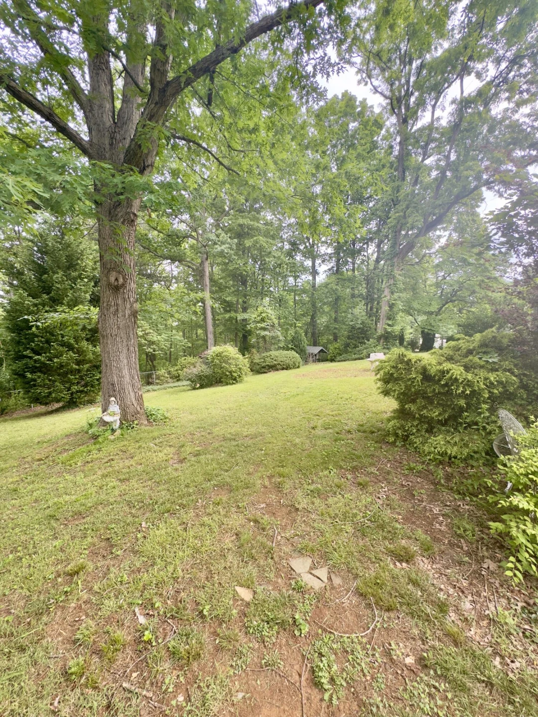 355 Knollwood DR - Photo 4
