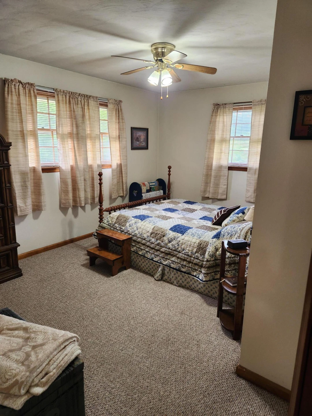 10496 Bent Mountain RD - Photo 13