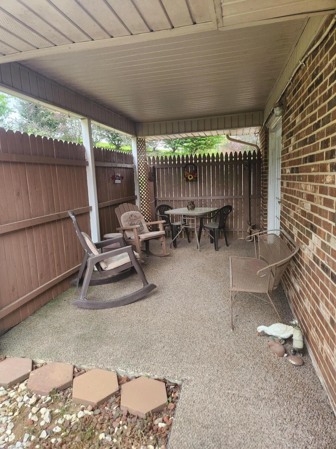 10496 Bent Mountain RD - Photo 18
