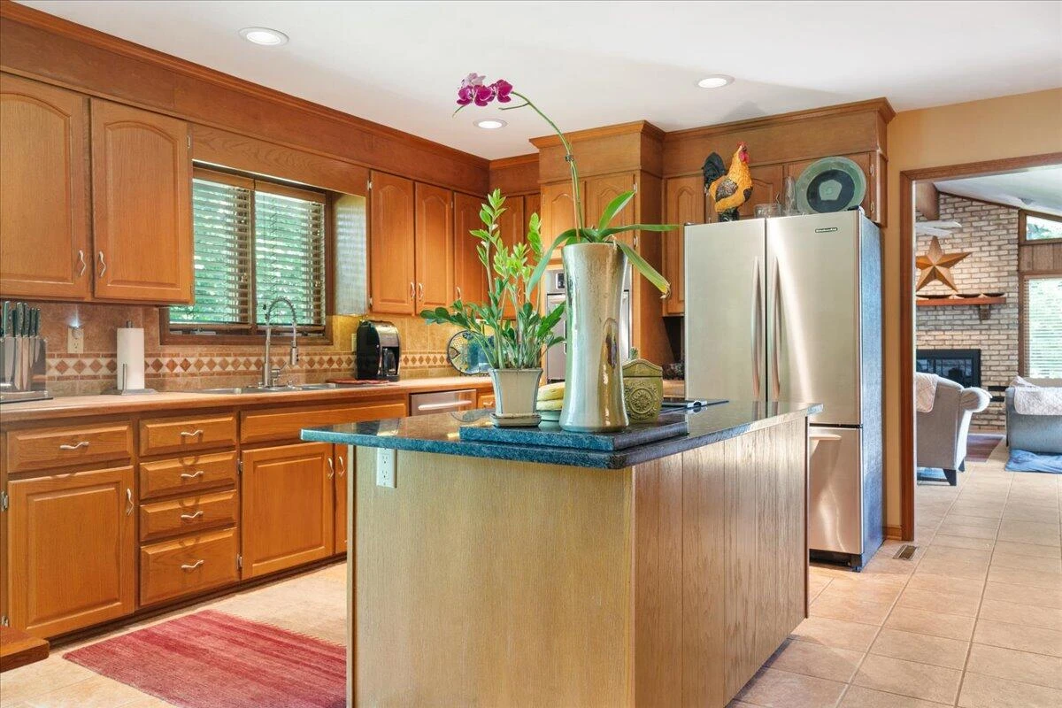 453 Wirtz RD - Photo 17