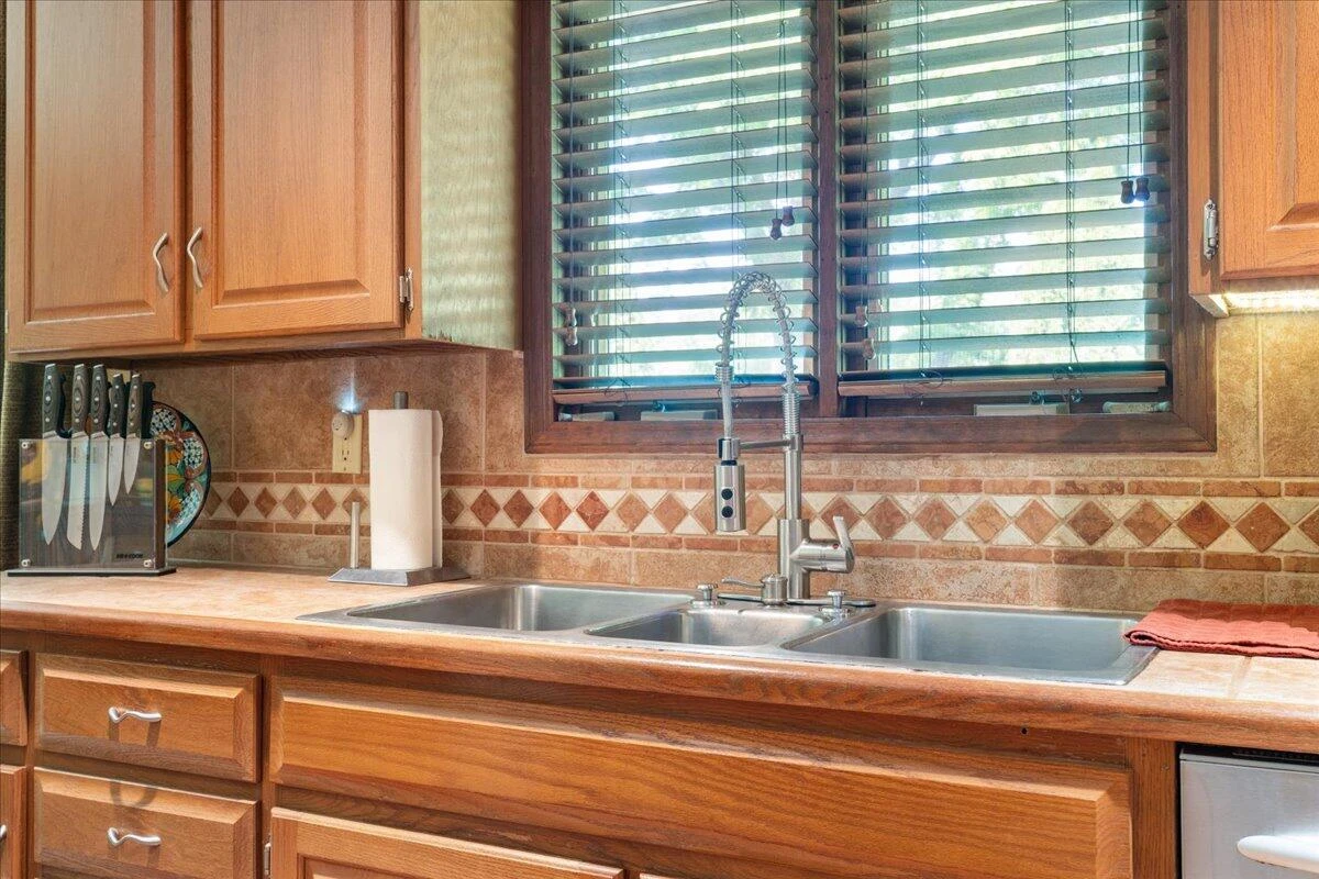 453 Wirtz RD - Photo 22