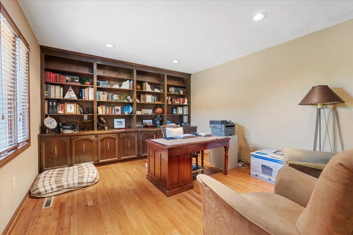 453 Wirtz RD - Photo 30