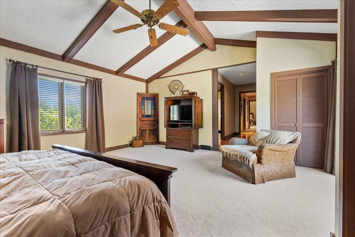 453 Wirtz RD - Photo 35