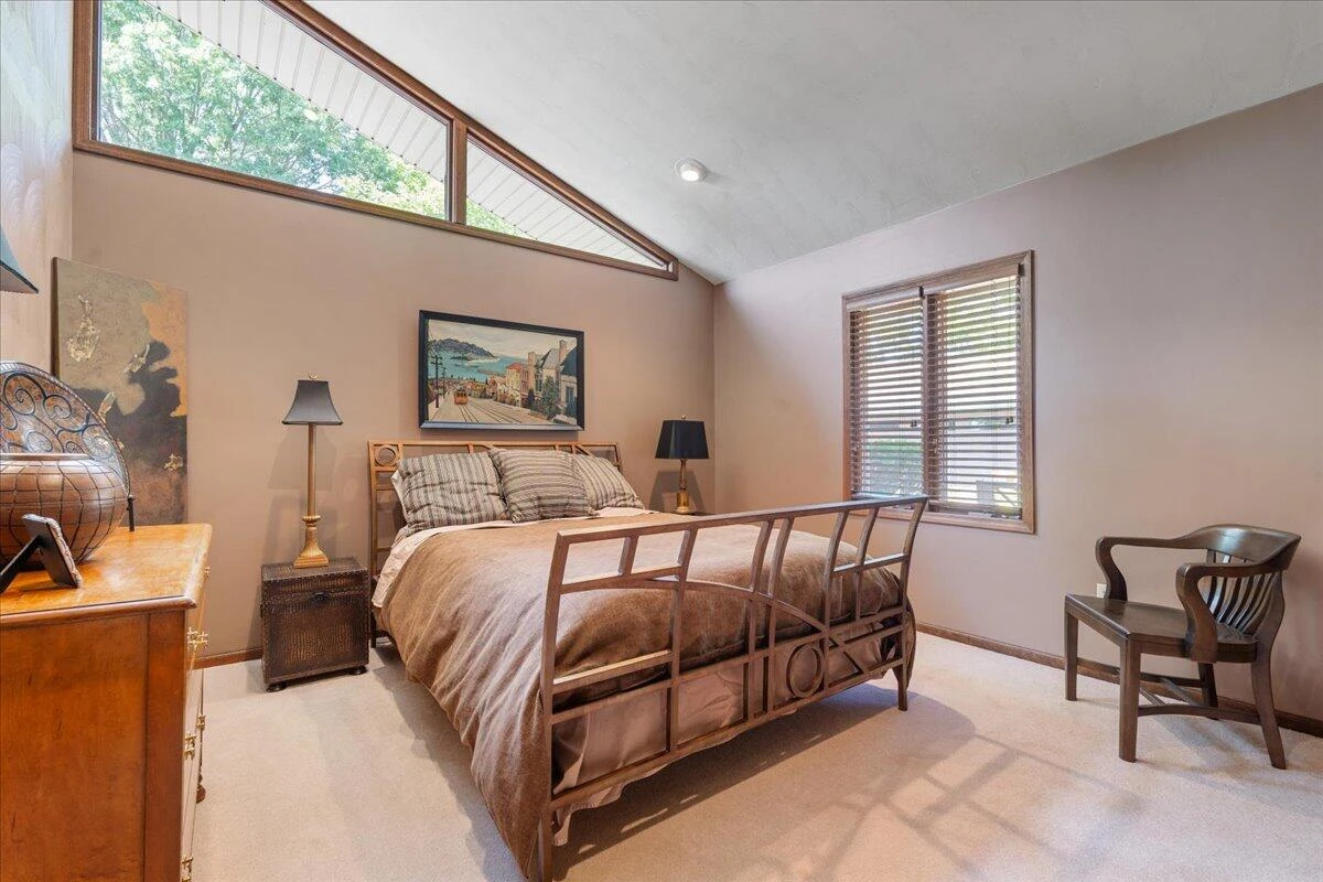 453 Wirtz RD - Photo 40