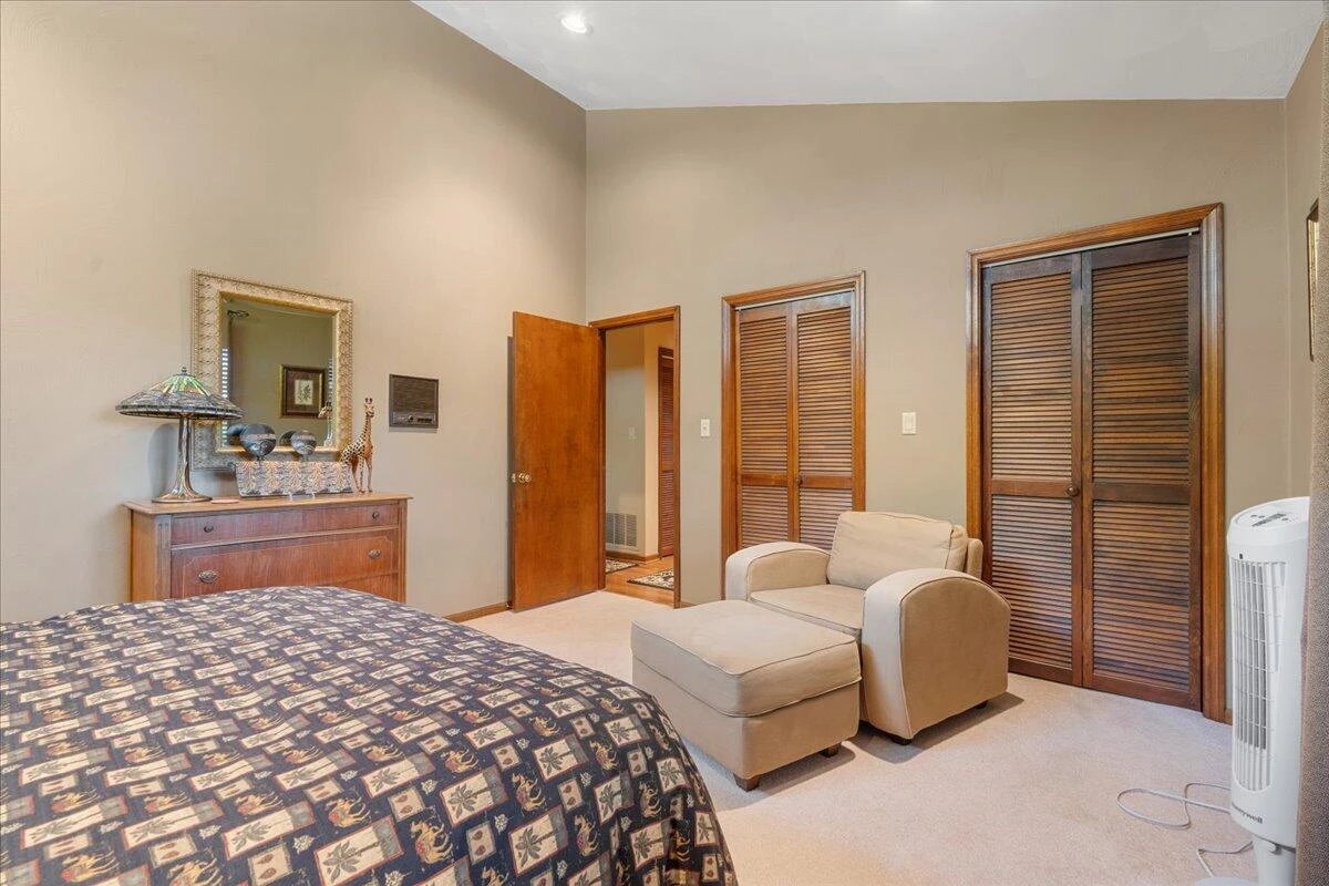 453 Wirtz RD - Photo 43