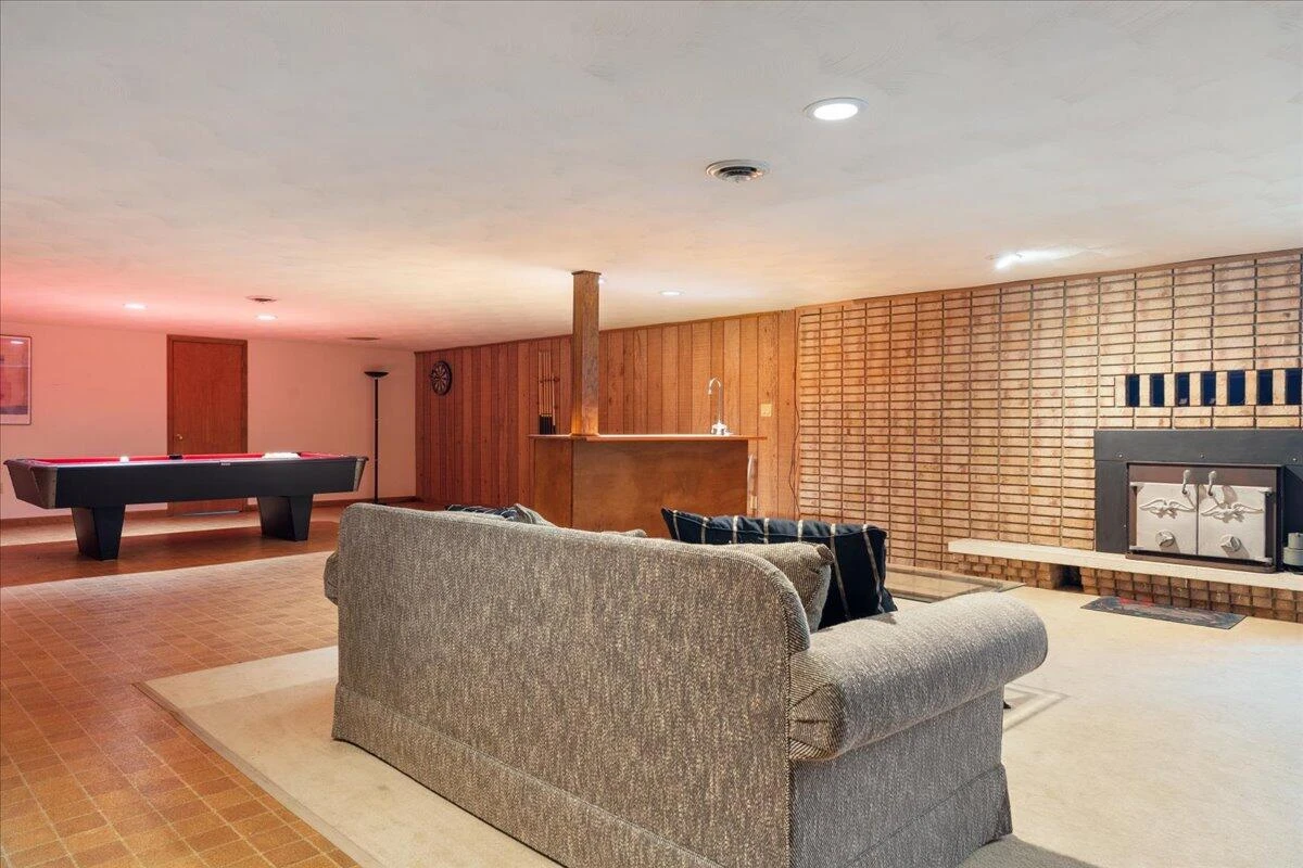 453 Wirtz RD - Photo 53