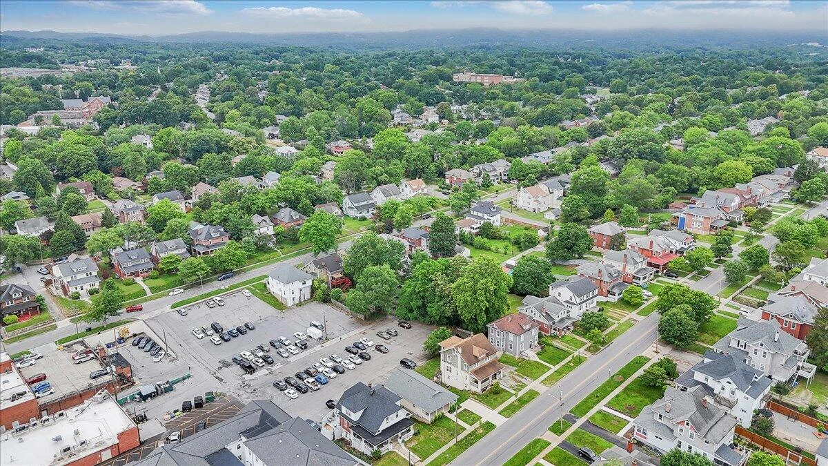 2030 Memorial AVE - Photo 44