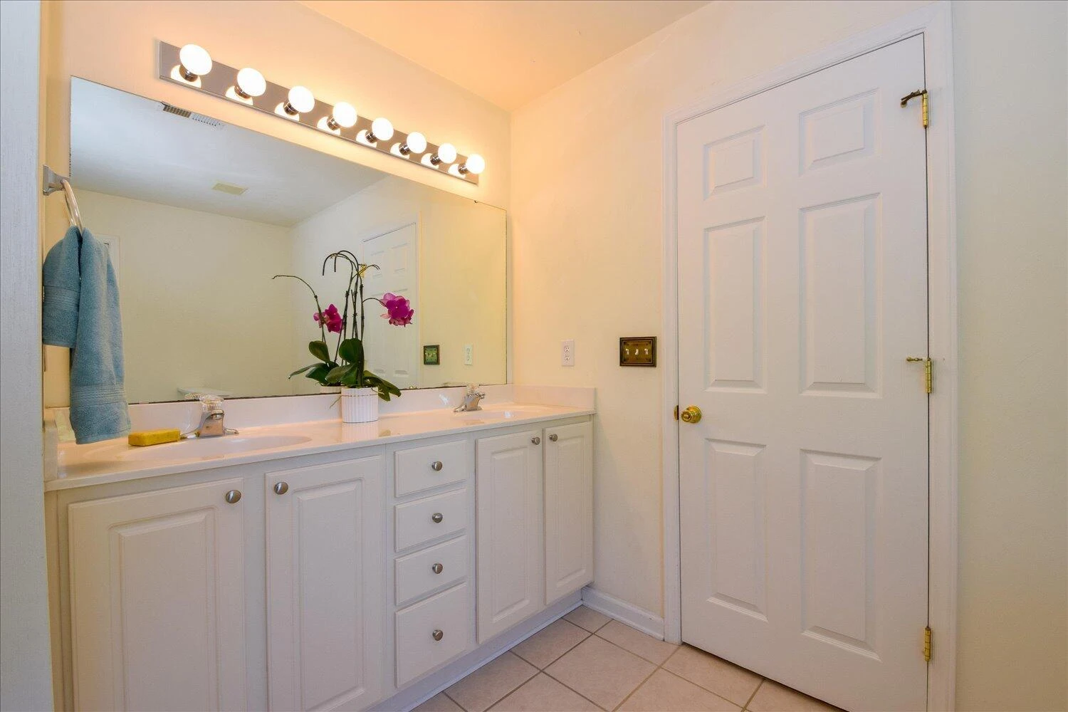 7635 Peebles LN - Photo 17