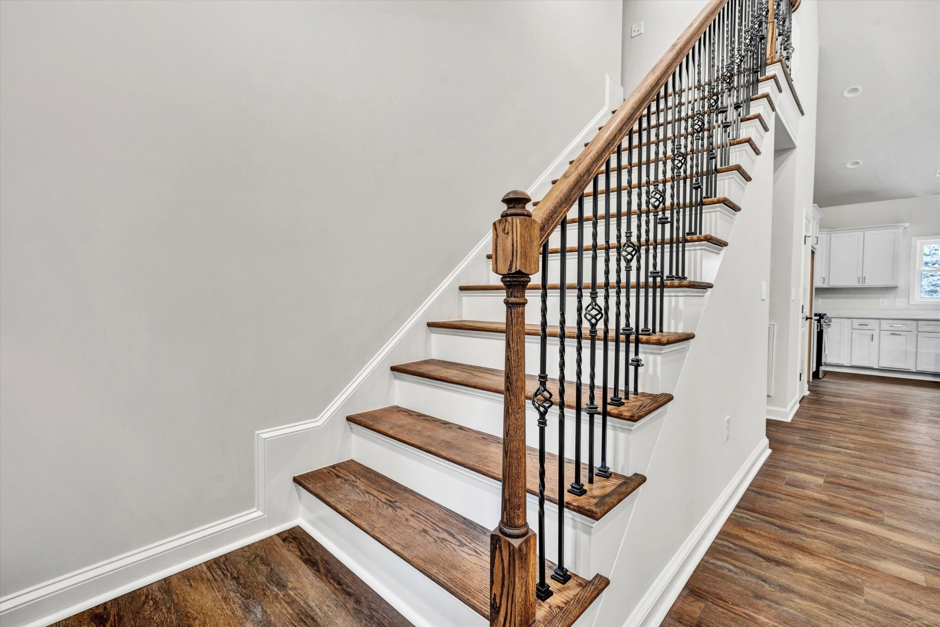 3335 Hidden Oak RD - Photo 30