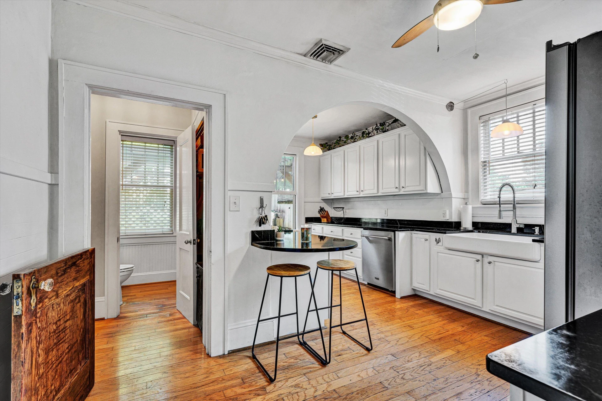 2615 Wycliffe AVE - Photo 13