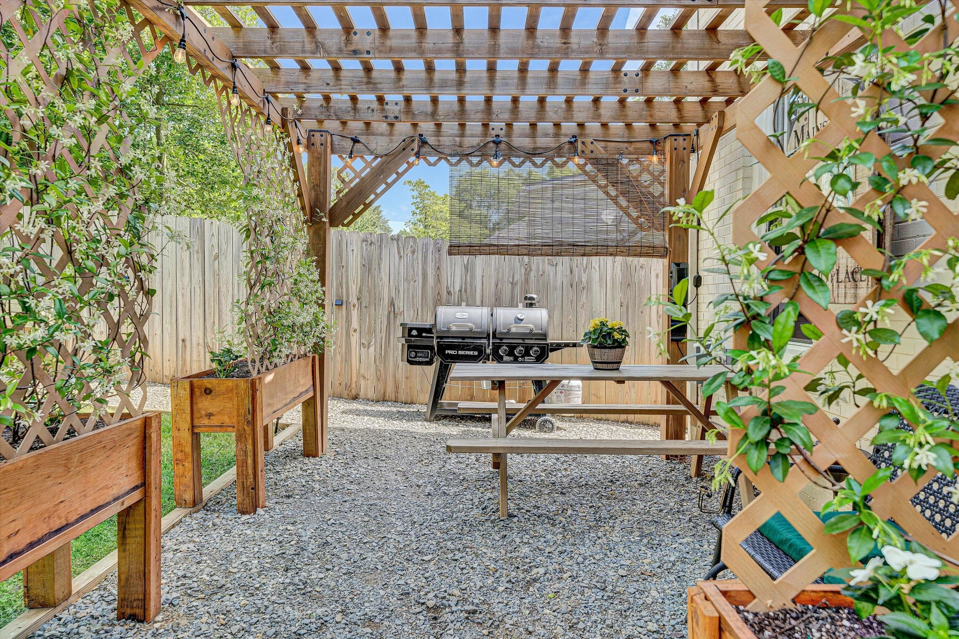 2615 Wycliffe AVE - Photo 37