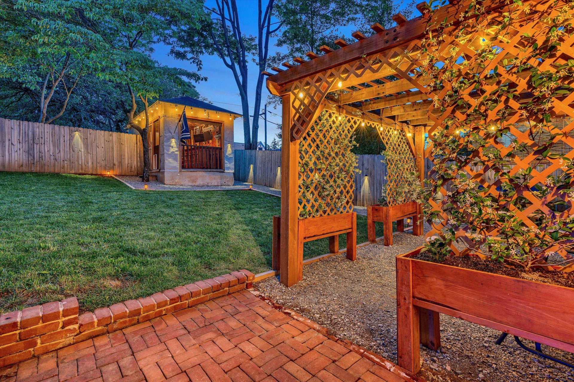 2615 Wycliffe AVE - Photo 48