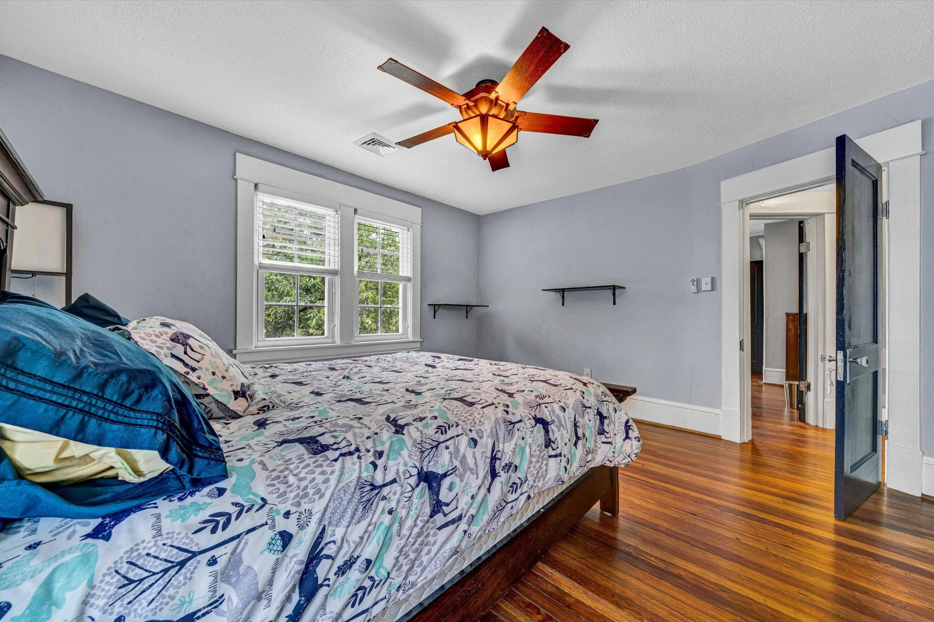 2102 Berkley AVE - Photo 23