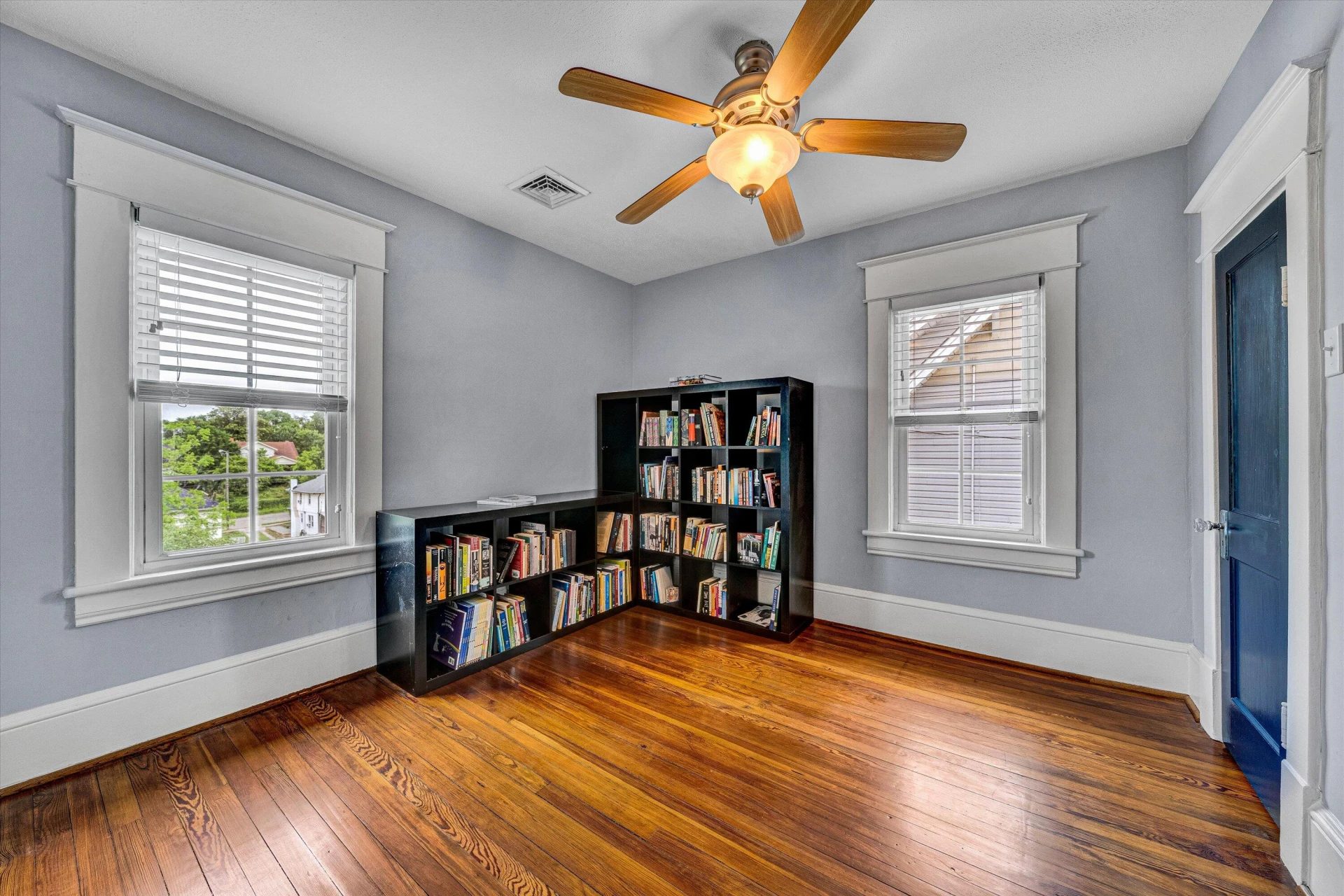 2102 Berkley AVE - Photo 25