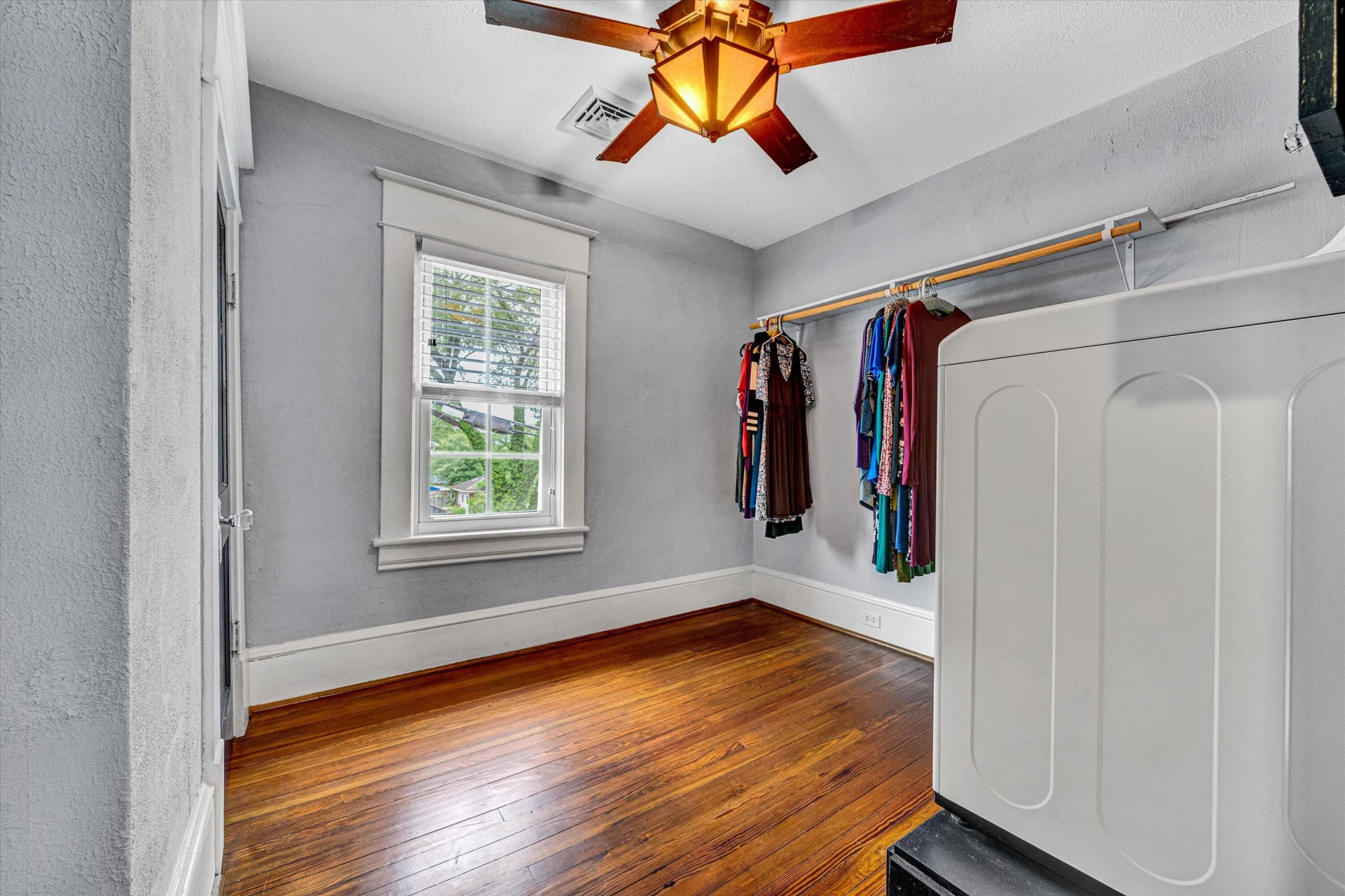 2102 Berkley AVE - Photo 27