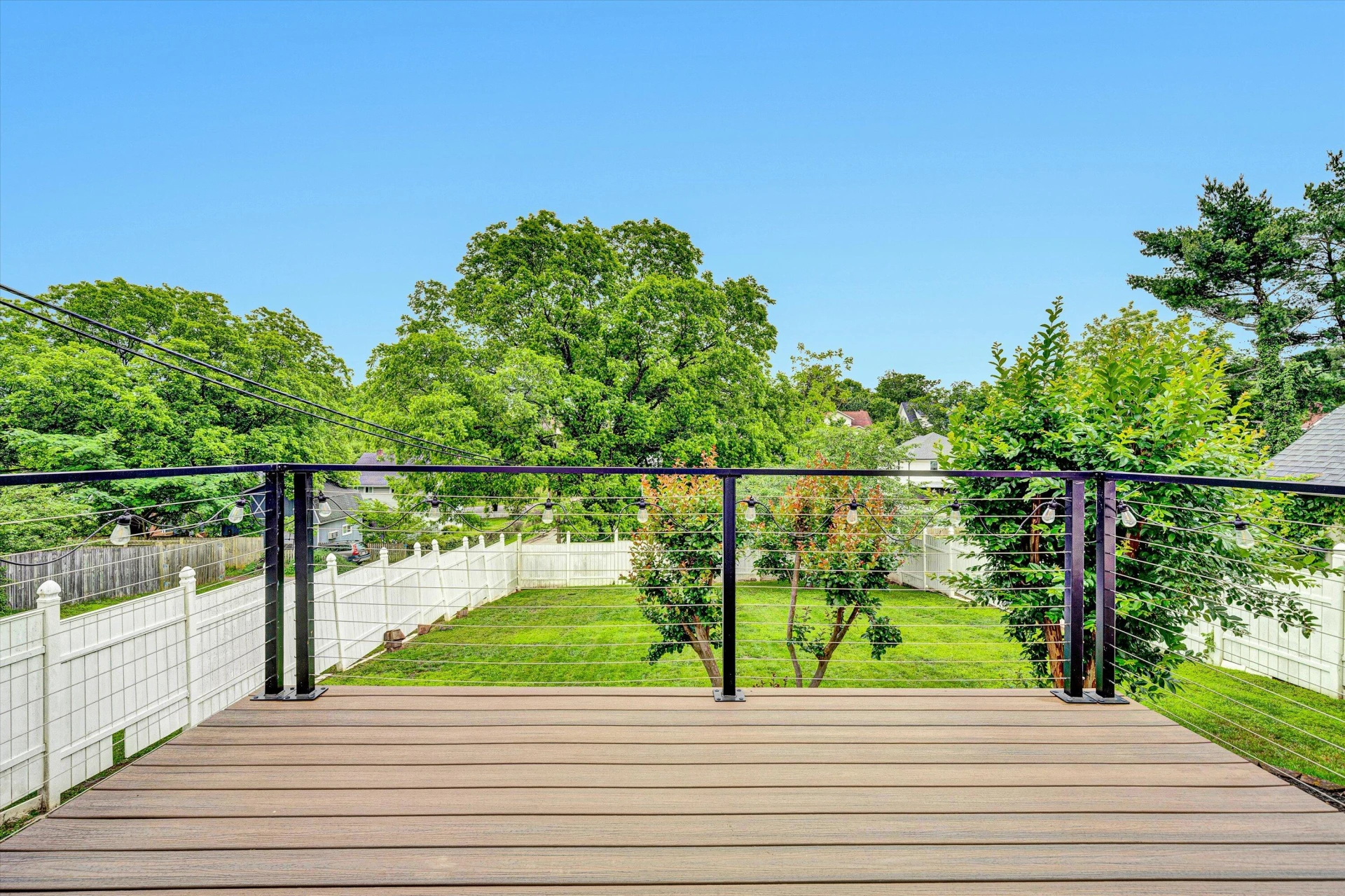 2102 Berkley AVE - Photo 32