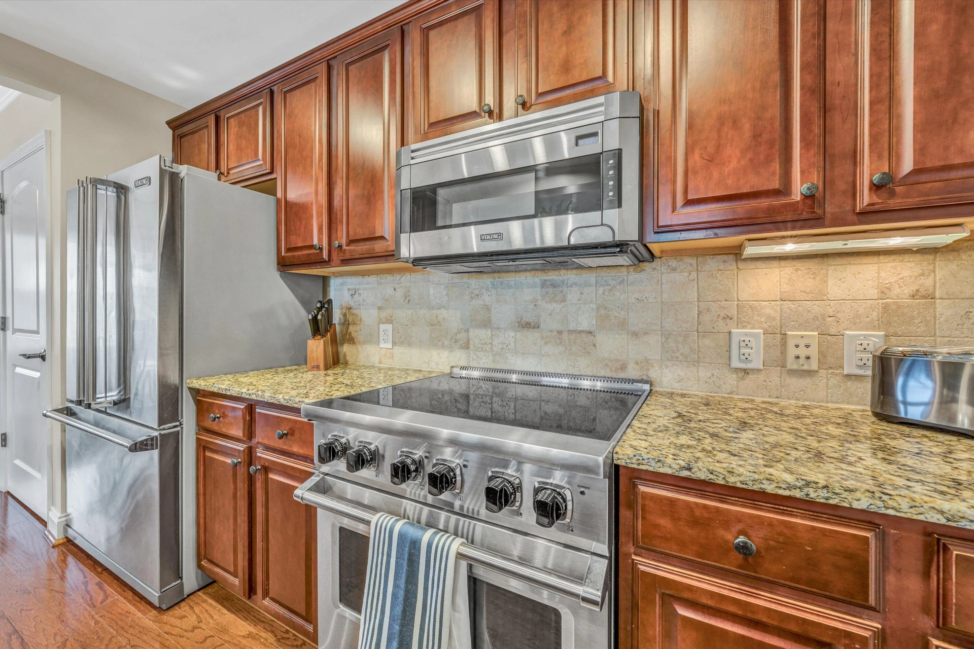 100 Bridgewater Pointe PL #401 - Photo 13