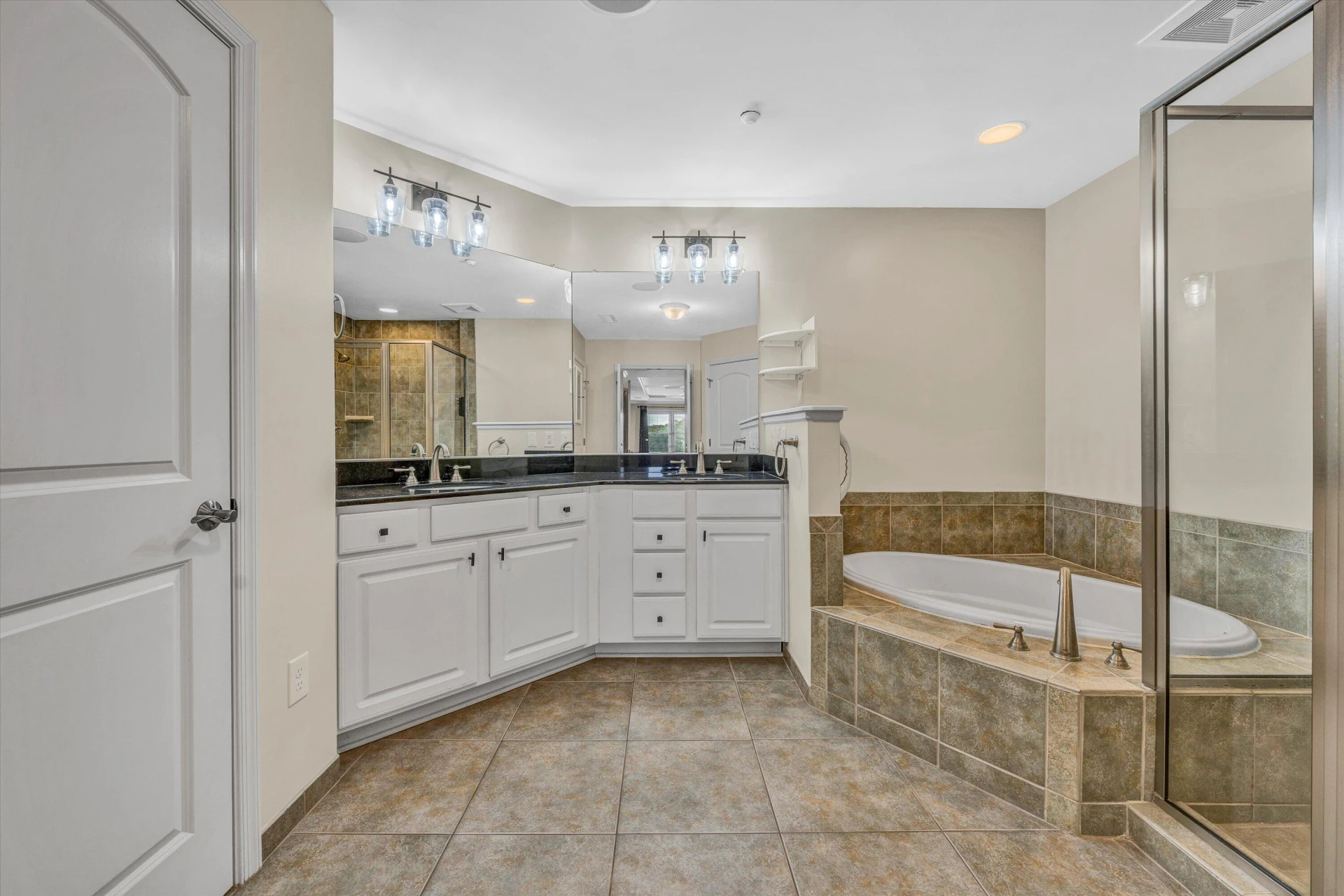 100 Bridgewater Pointe PL #401 - Photo 20