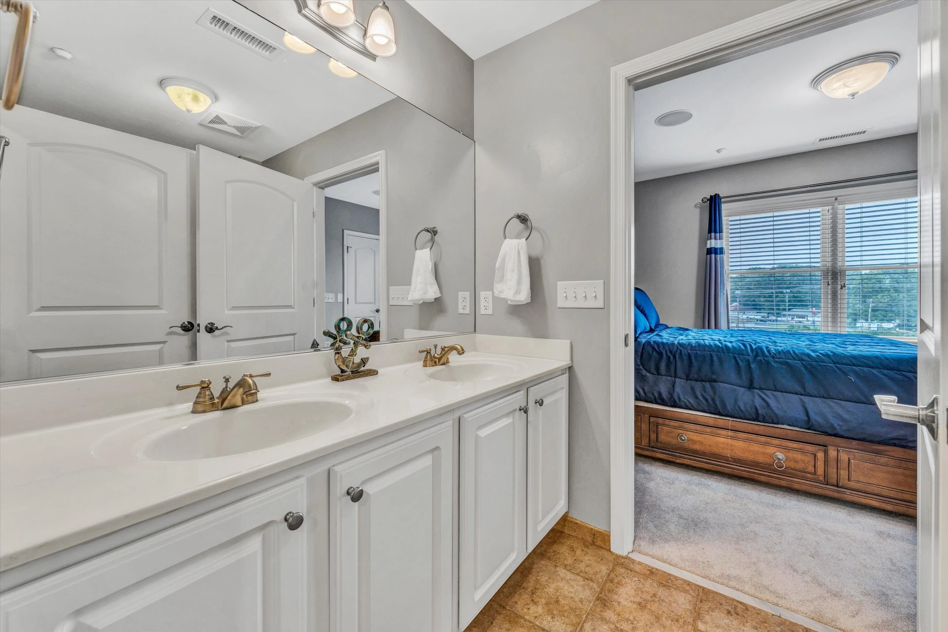 100 Bridgewater Pointe PL #401 - Photo 27