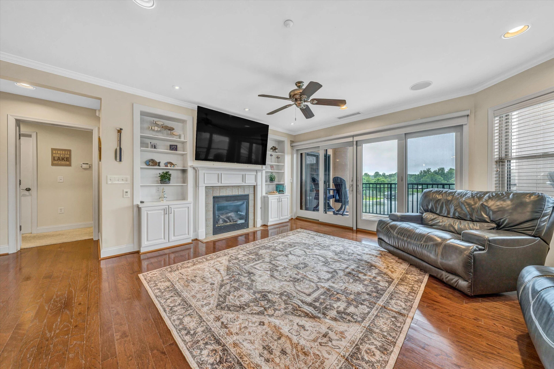 100 Bridgewater Pointe PL #401 - Photo 6
