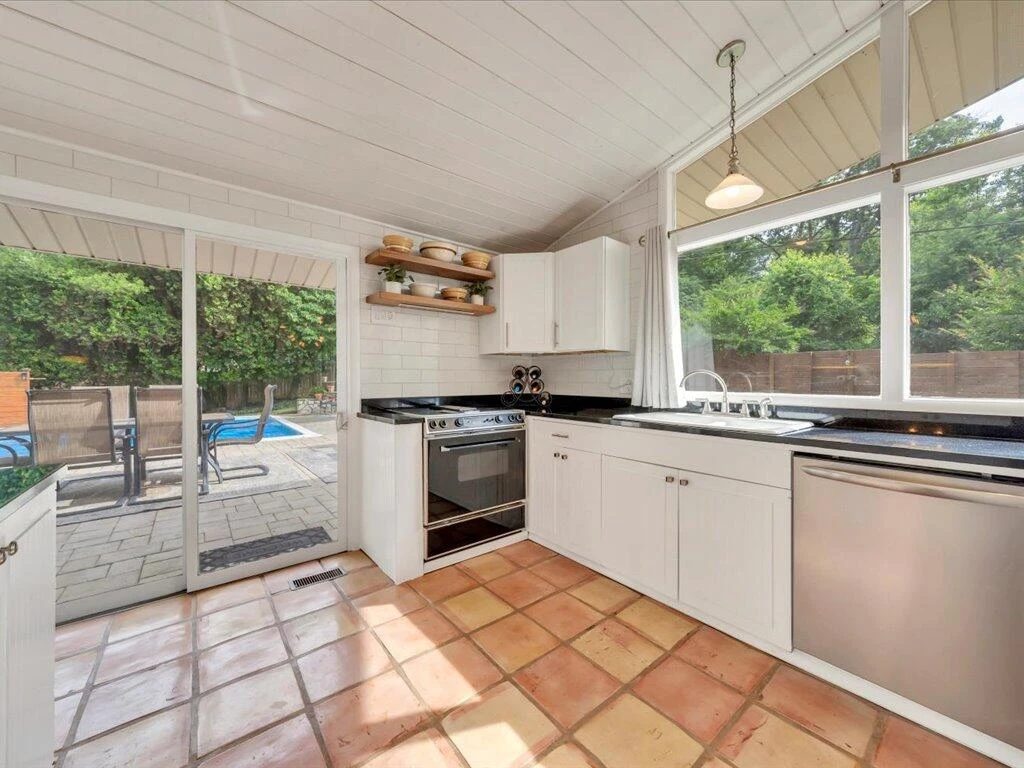 1515 Sam Lions TRL - Photo 21