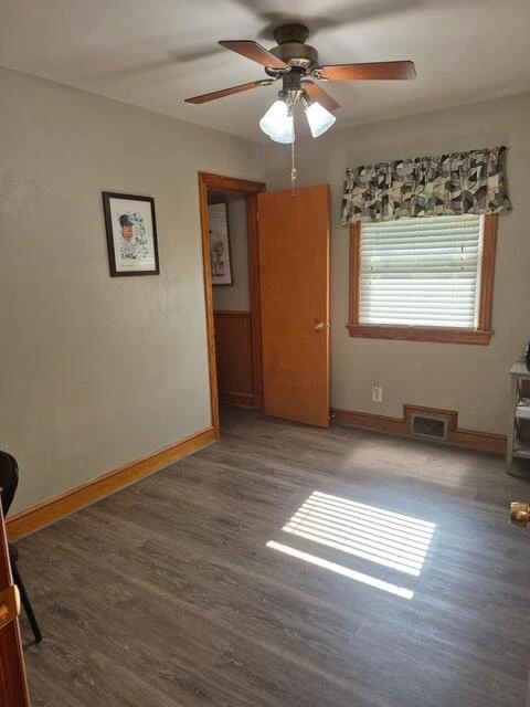 586 Graceland DR - Photo 13