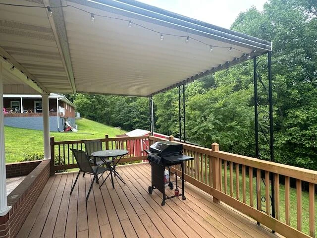 586 Graceland DR - Photo 23