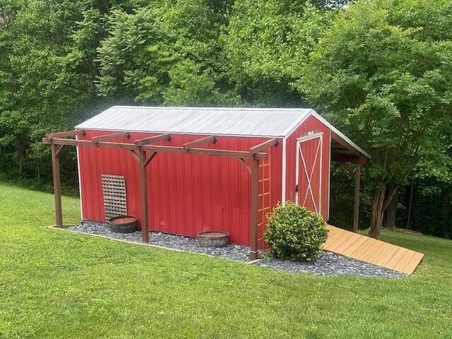 586 Graceland DR - Photo 33
