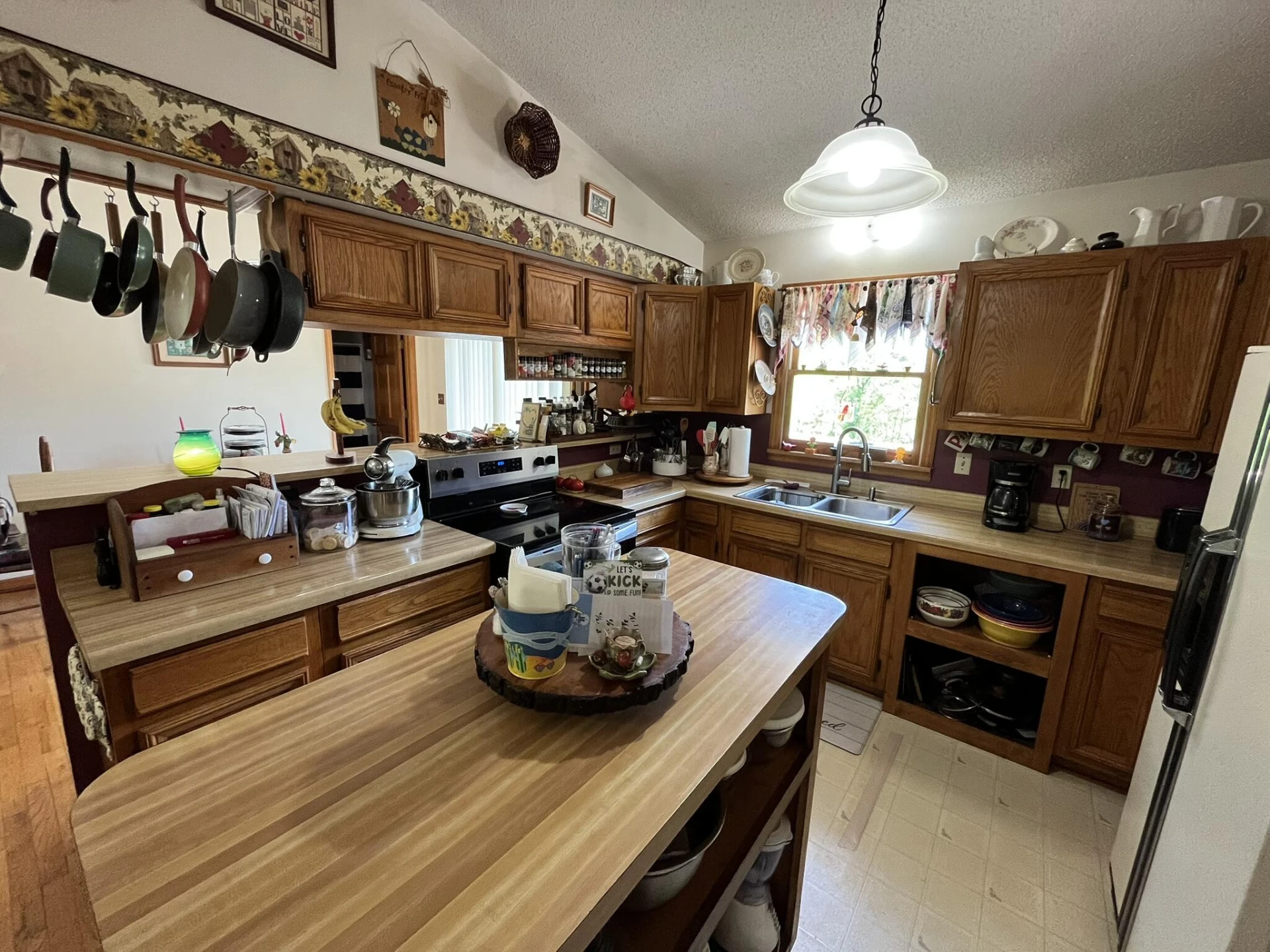 154 Snowden LN - Photo 12