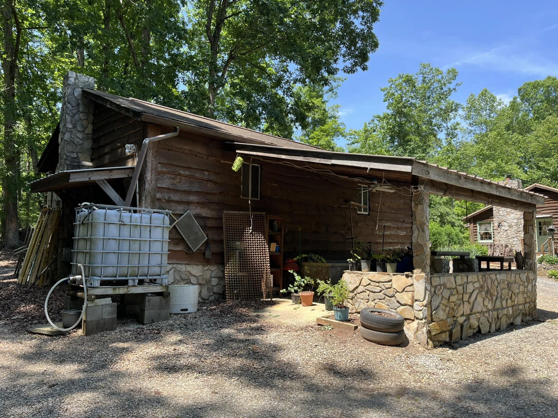 154 Snowden LN - Photo 34