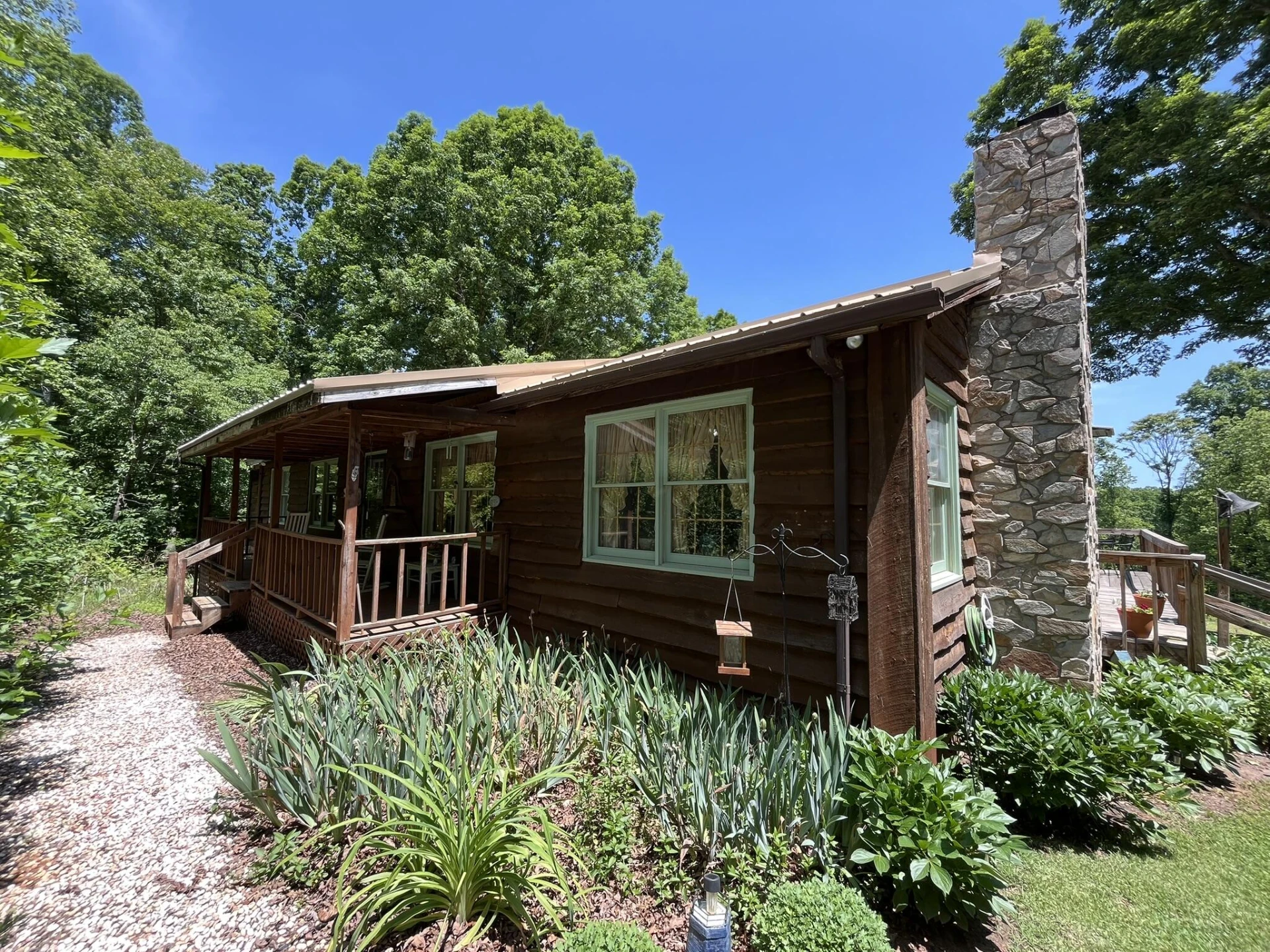 154 Snowden LN - Photo 48