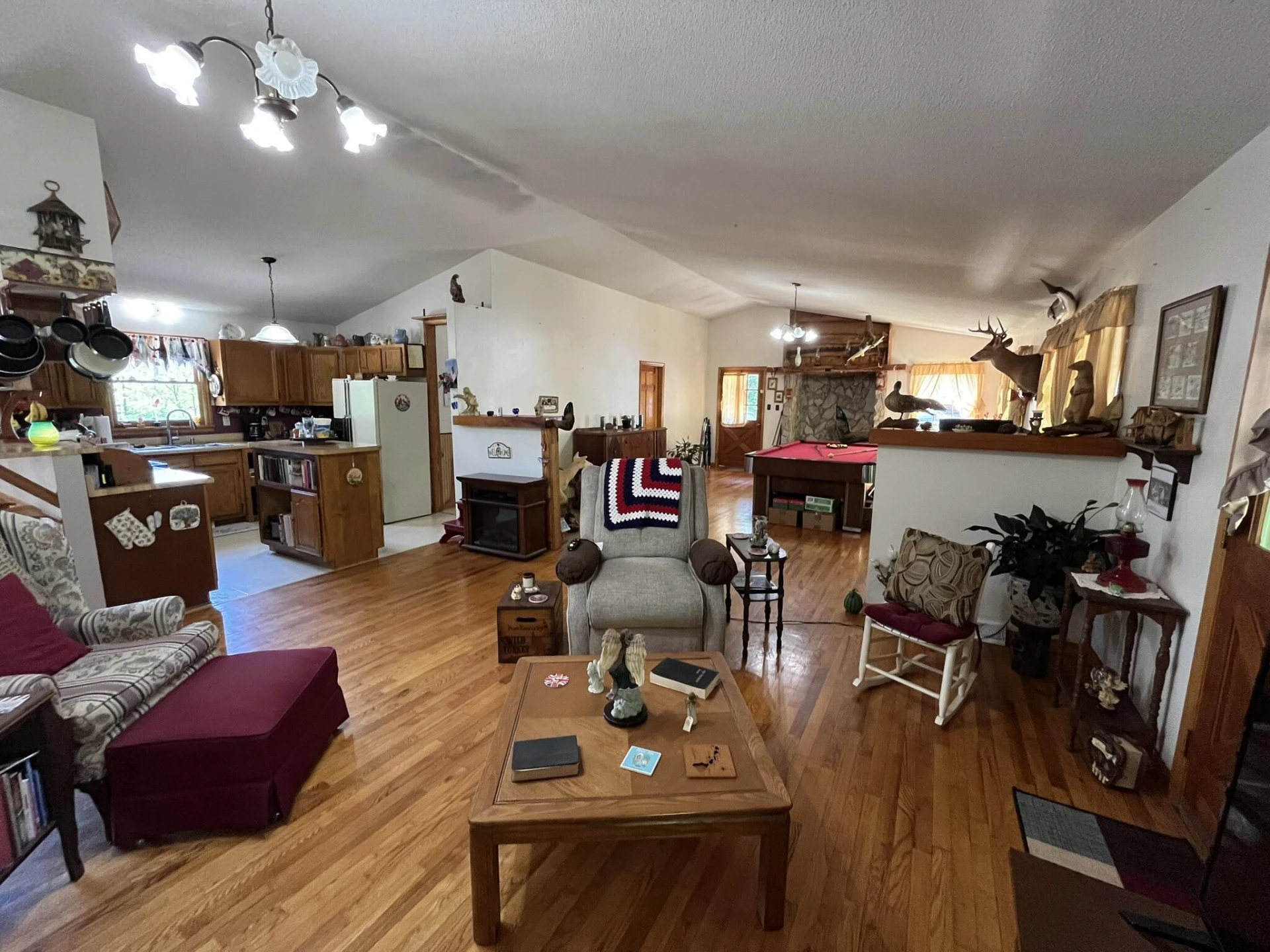 154 Snowden LN - Photo 6