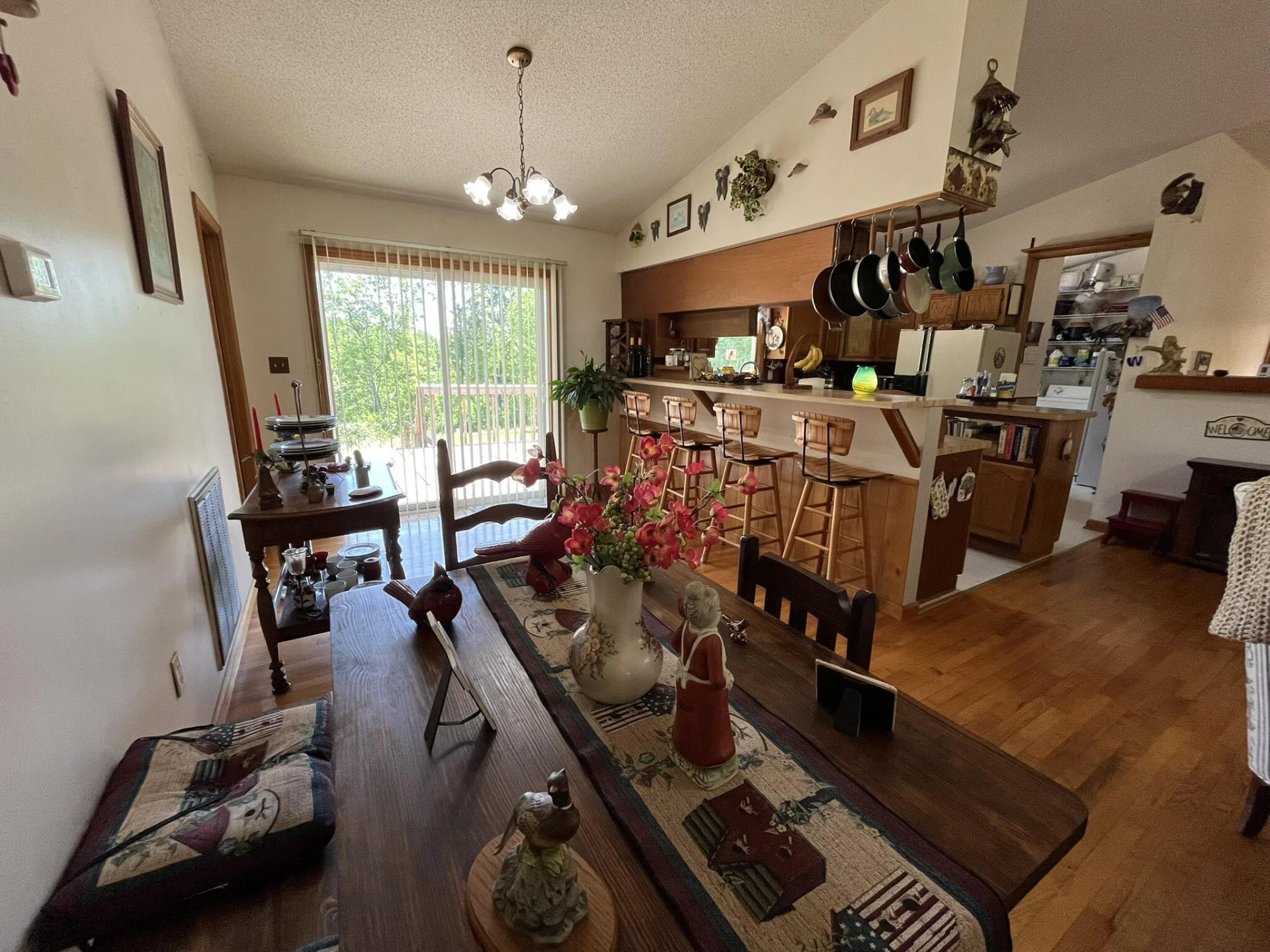 154 Snowden LN - Photo 7