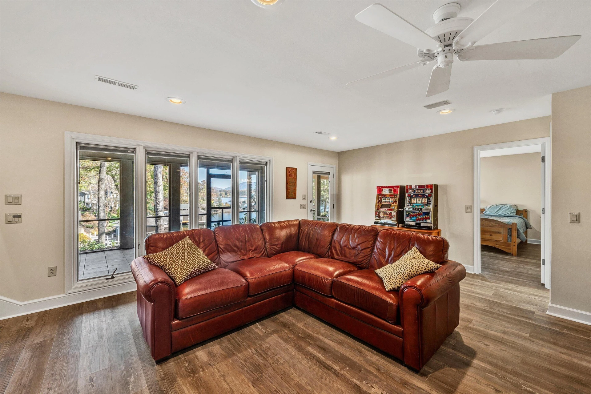 380 Silver Tee DR - Photo 39