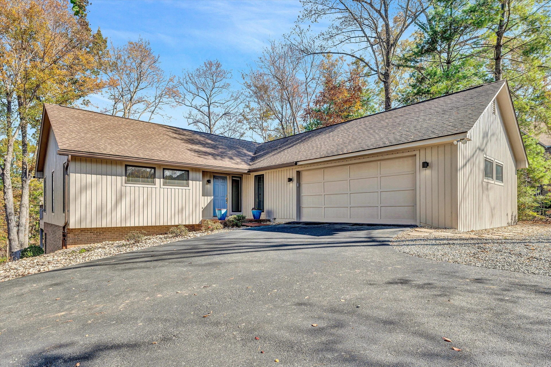380 Silver Tee DR - Photo 6