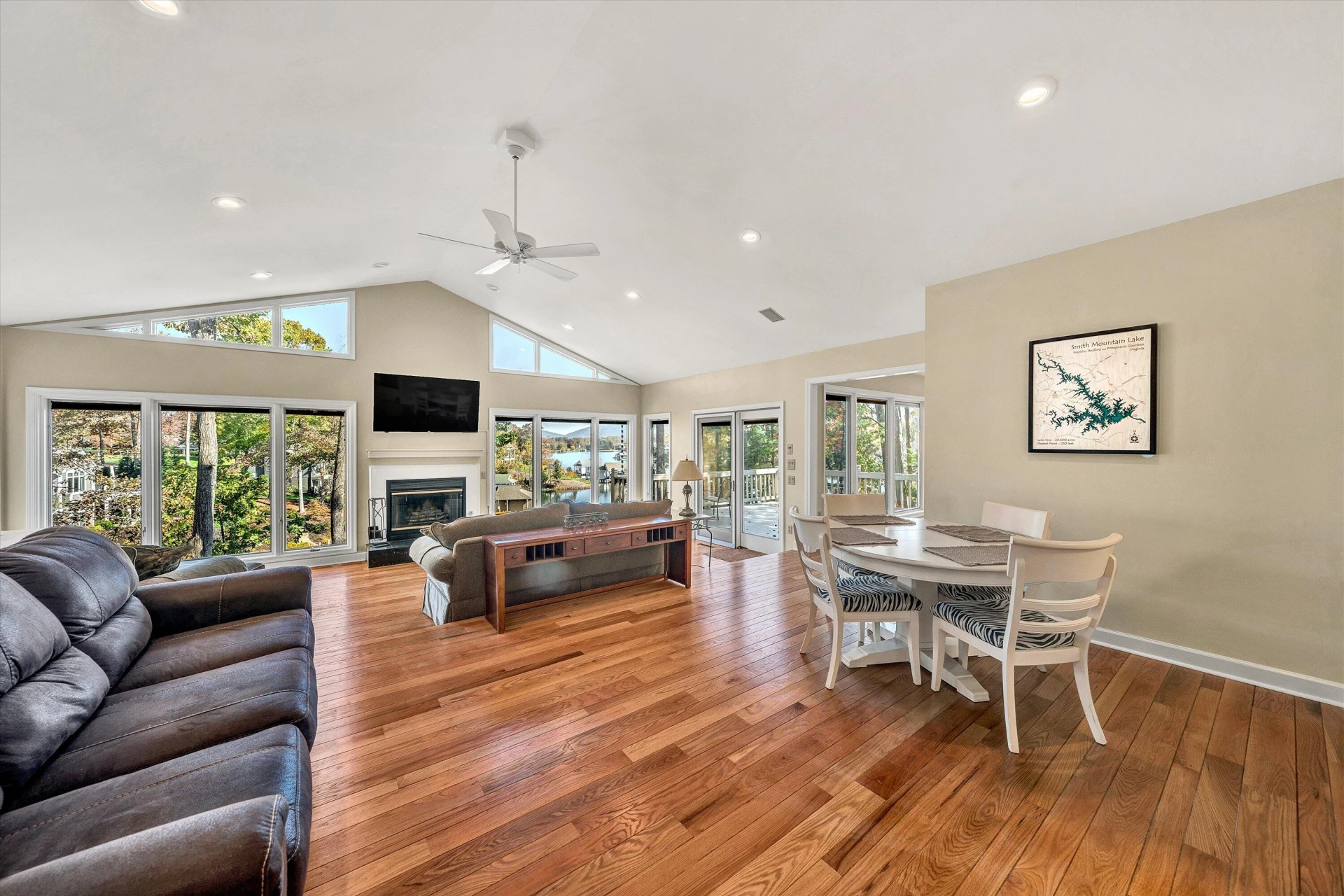380 Silver Tee DR - Photo 10