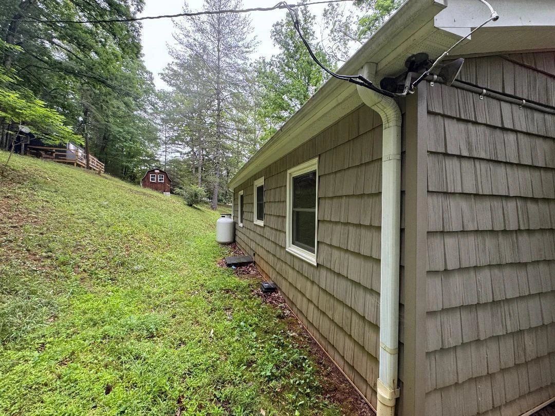388 Salthouse Branch RD - Photo 17