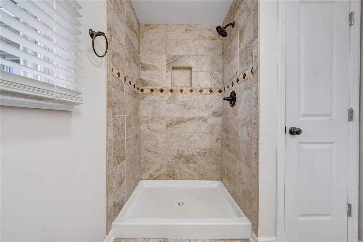 8209 Webster DR - Photo 12