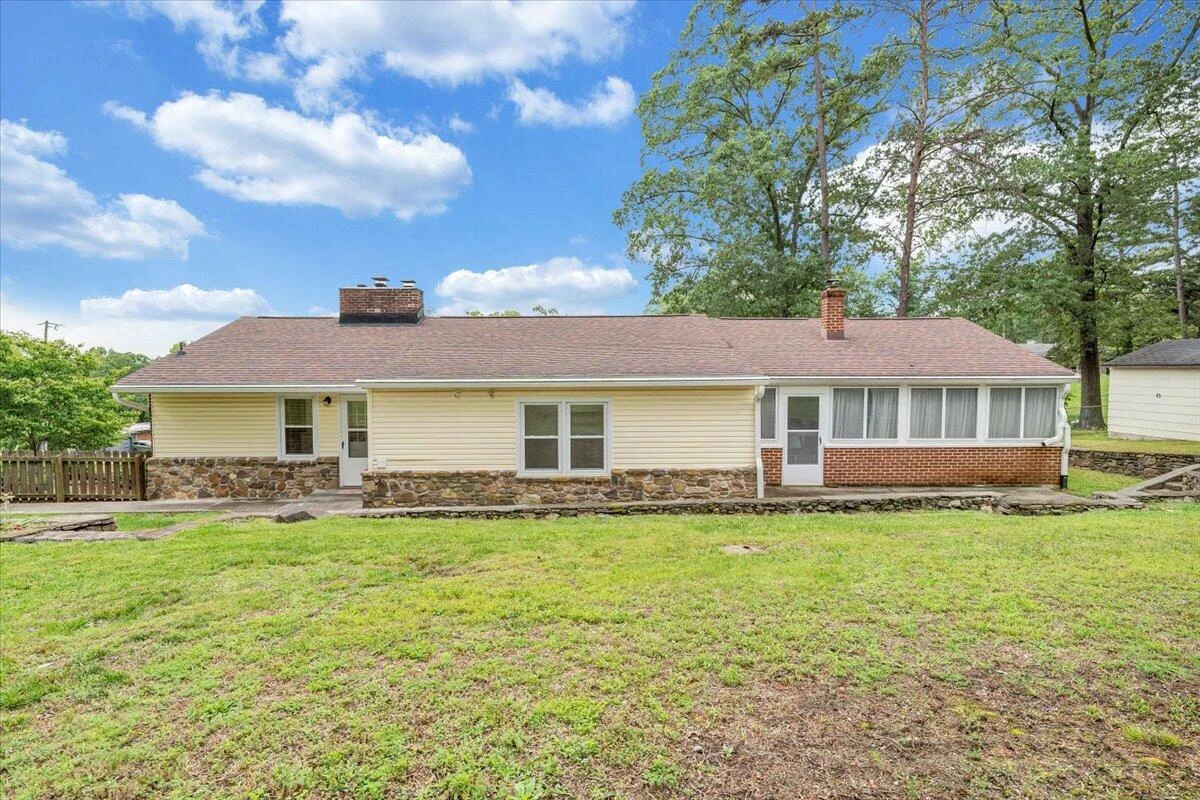 8209 Webster DR - Photo 31