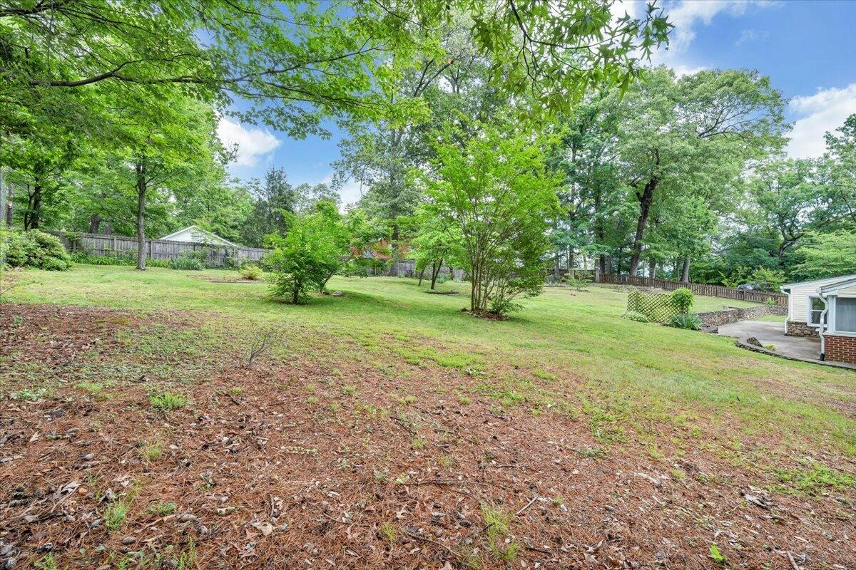 8209 Webster DR - Photo 32