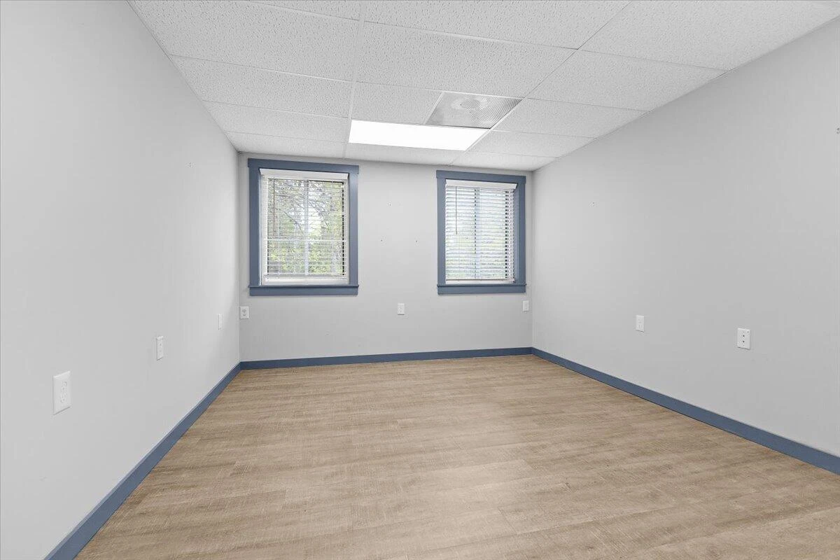 2586 Tuck RD - Photo 38